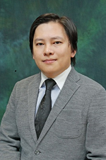 photo of Dennis Tse